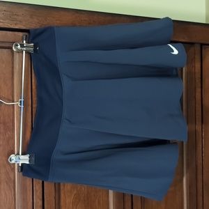 Nike tennis skirt, navy, small.